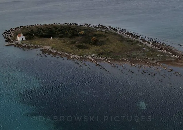 Luka פאקוסטאן