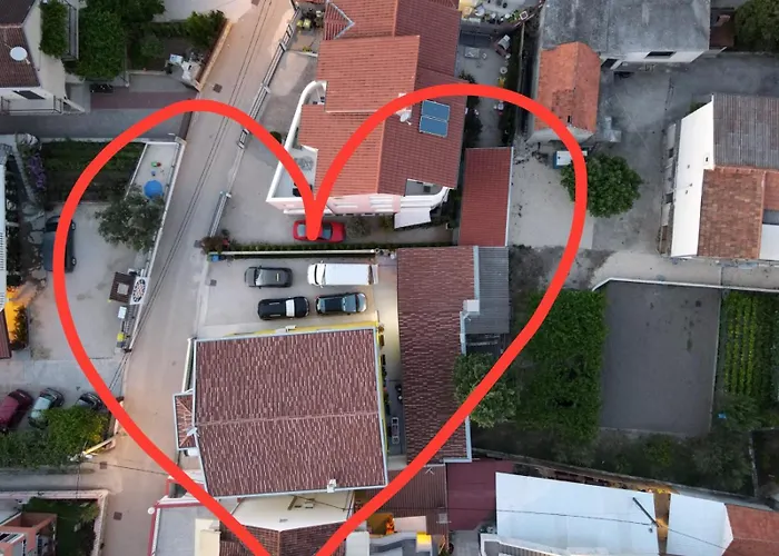 Luka * Pakoštane