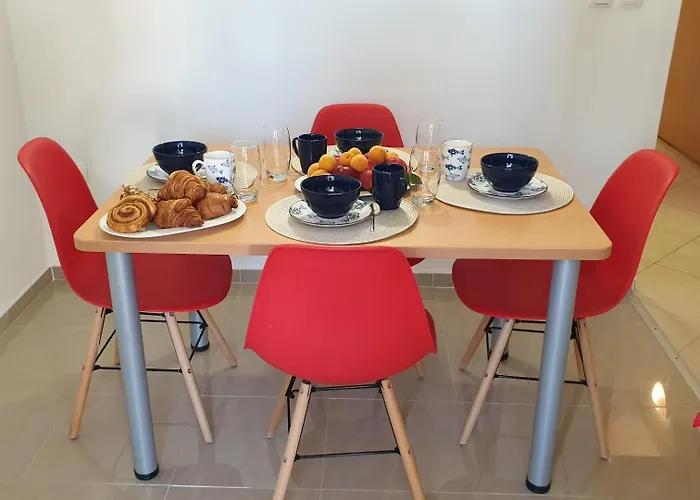 Luka Apartman