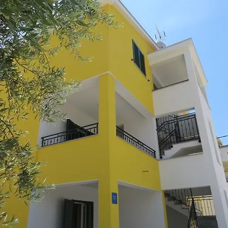 Luka Apartman Pakoštane